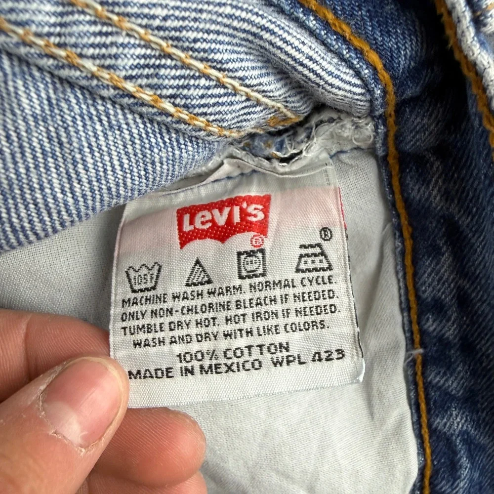 Vintage Levis 501 Jeans Men's 35x36 Blue Button Fly Regular Fit Straight Leg Y2K